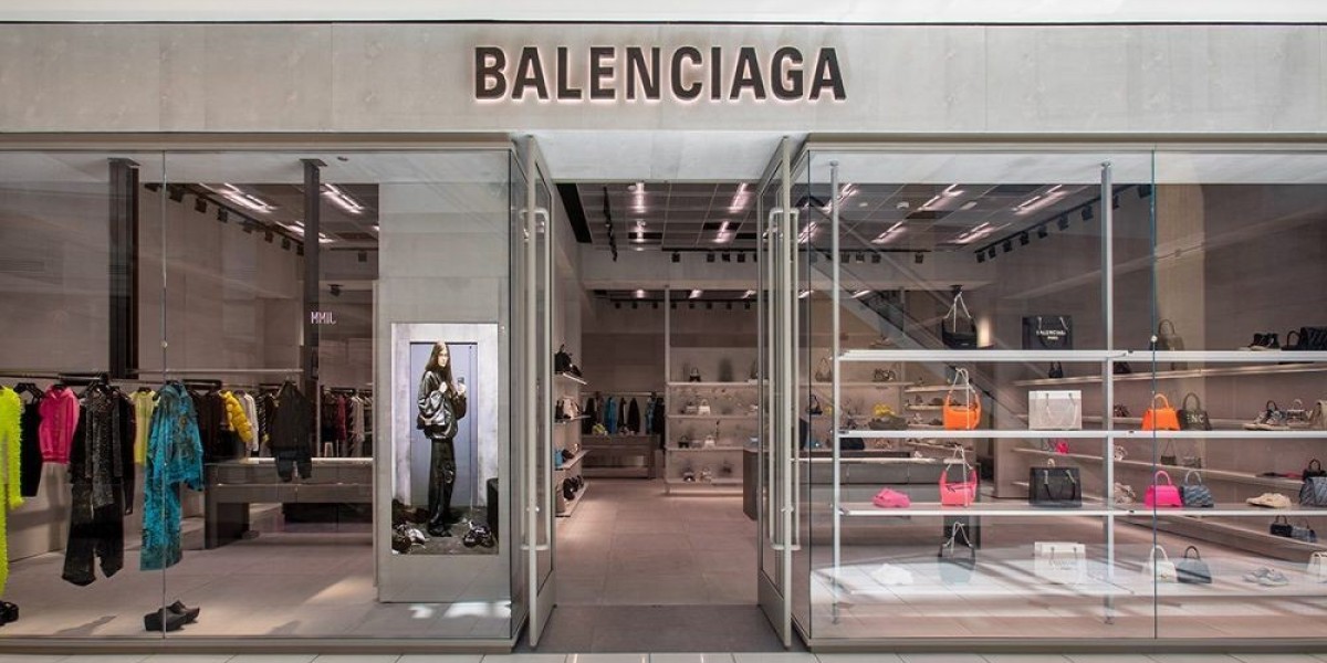 comes to mental illness Balenciaga Sale humble brag